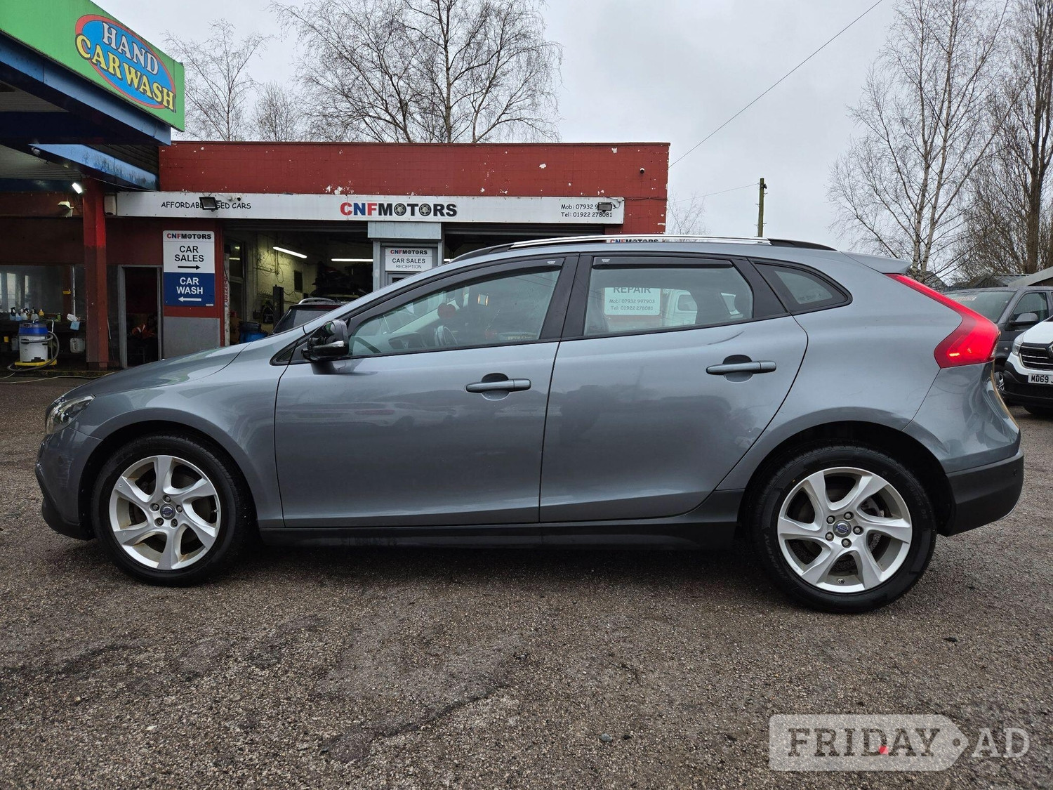 Volvo V40 Cross Country 2014 - Cars in Walsall