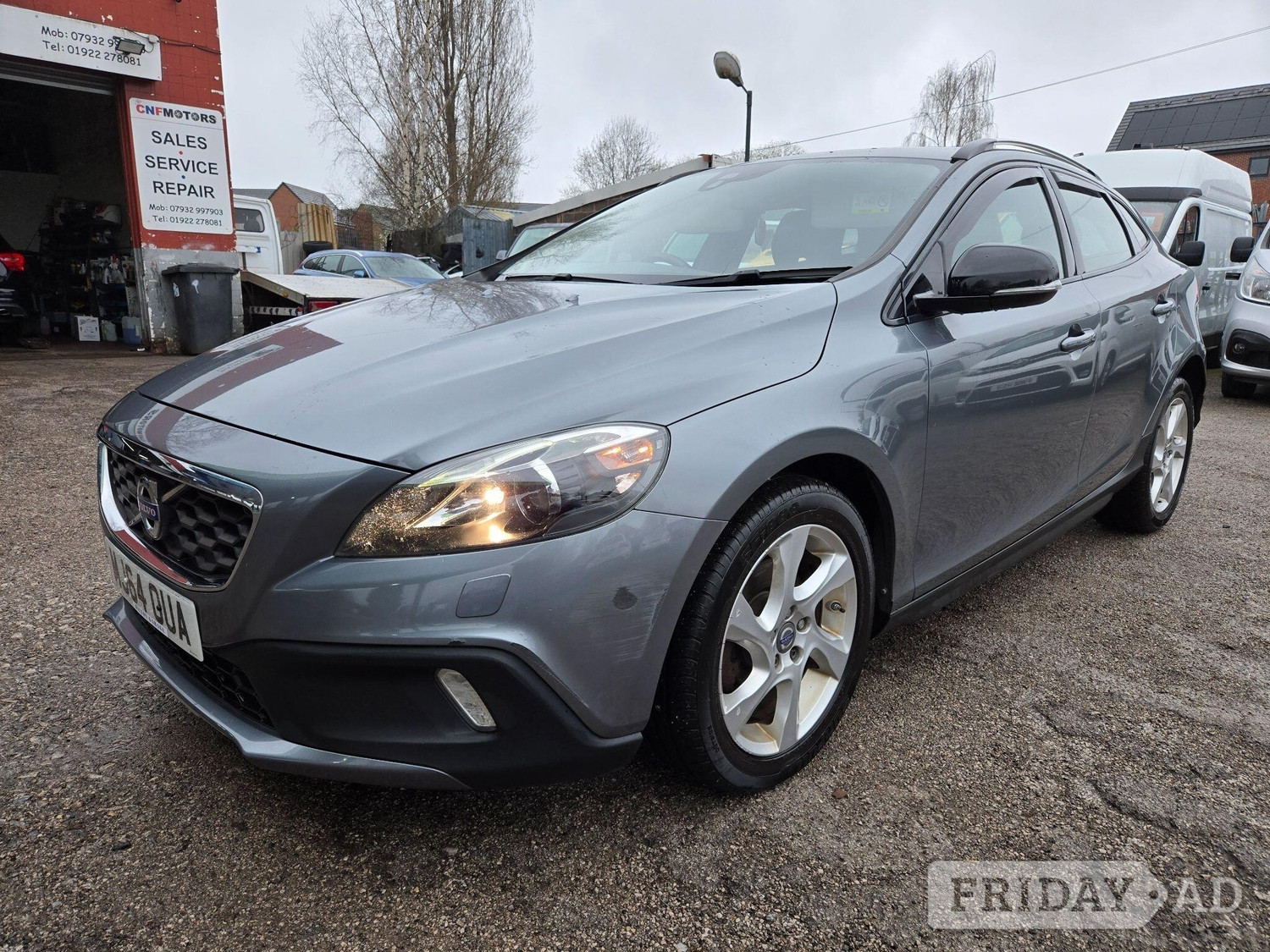 [ berth ]Volvo V40 Cross Country