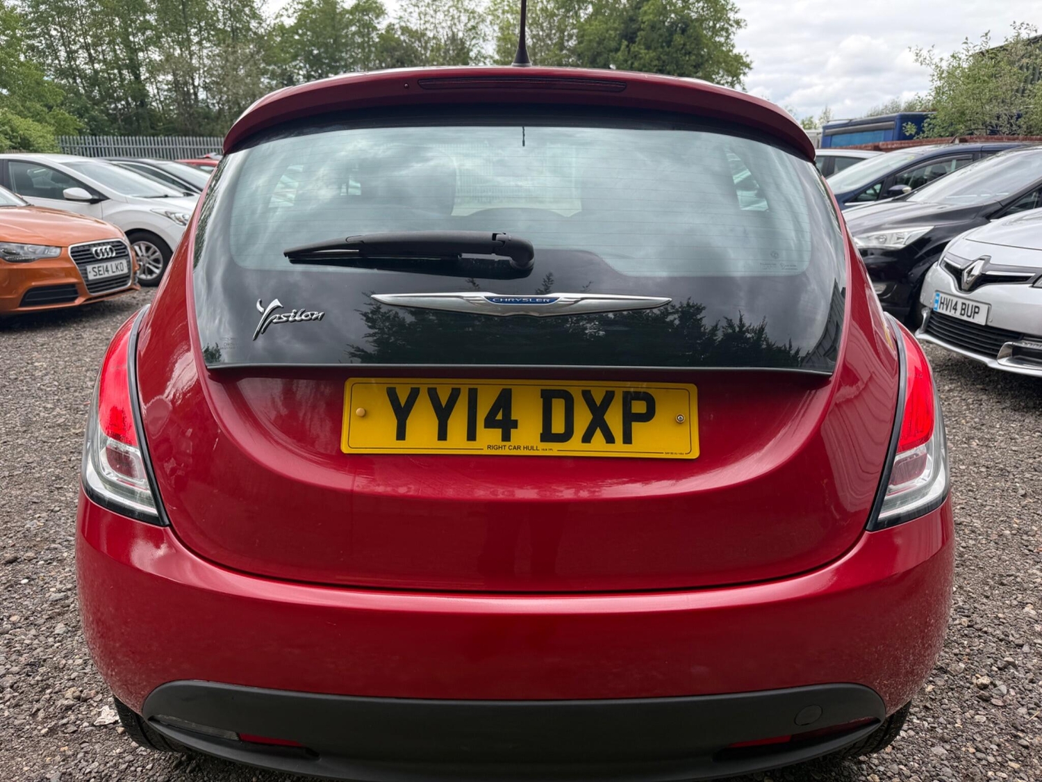 Chrysler Ypsilon 2014 - Cars in Milton Keynes