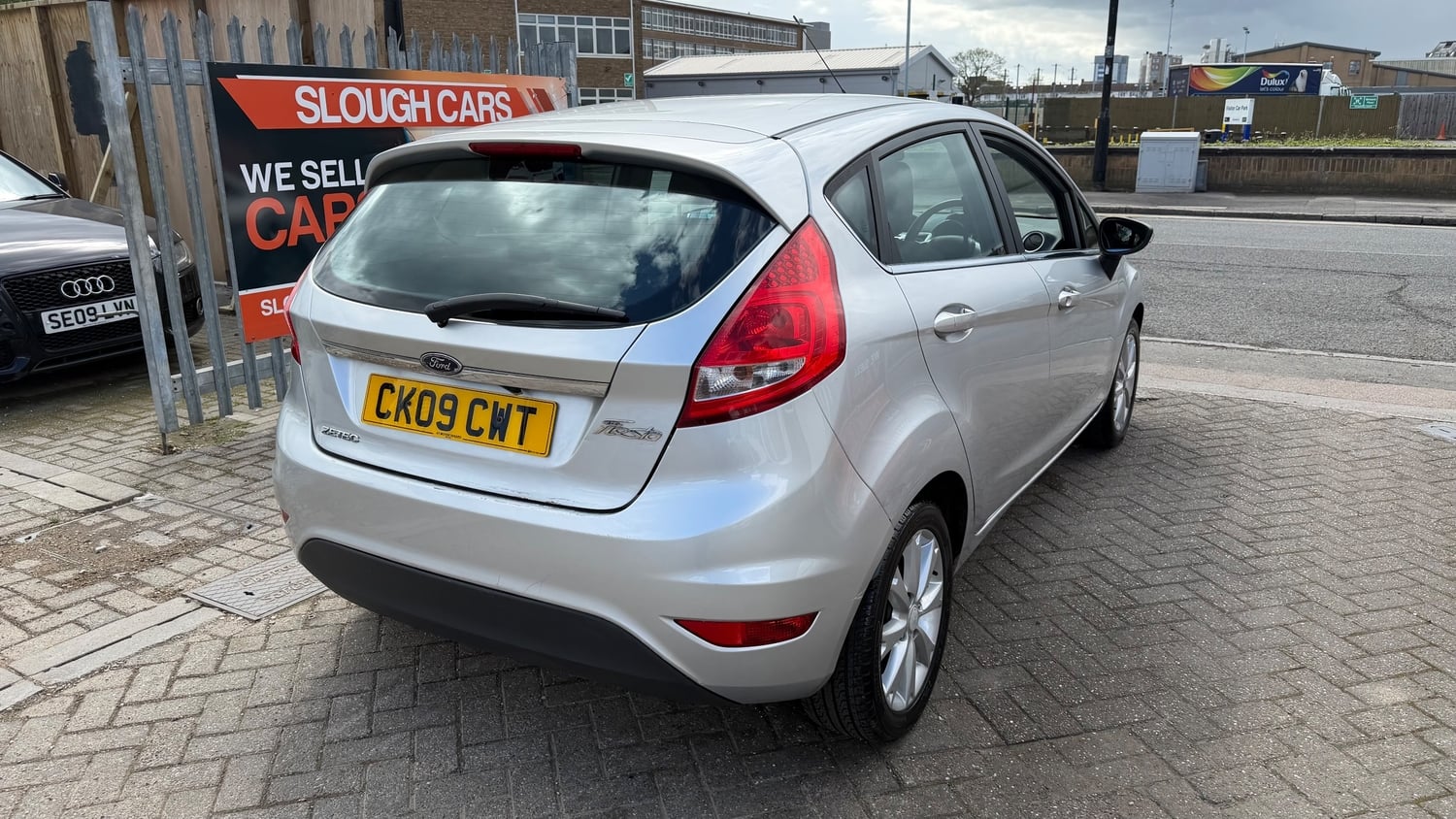Ford Fiesta 2009 - Cars in Slough