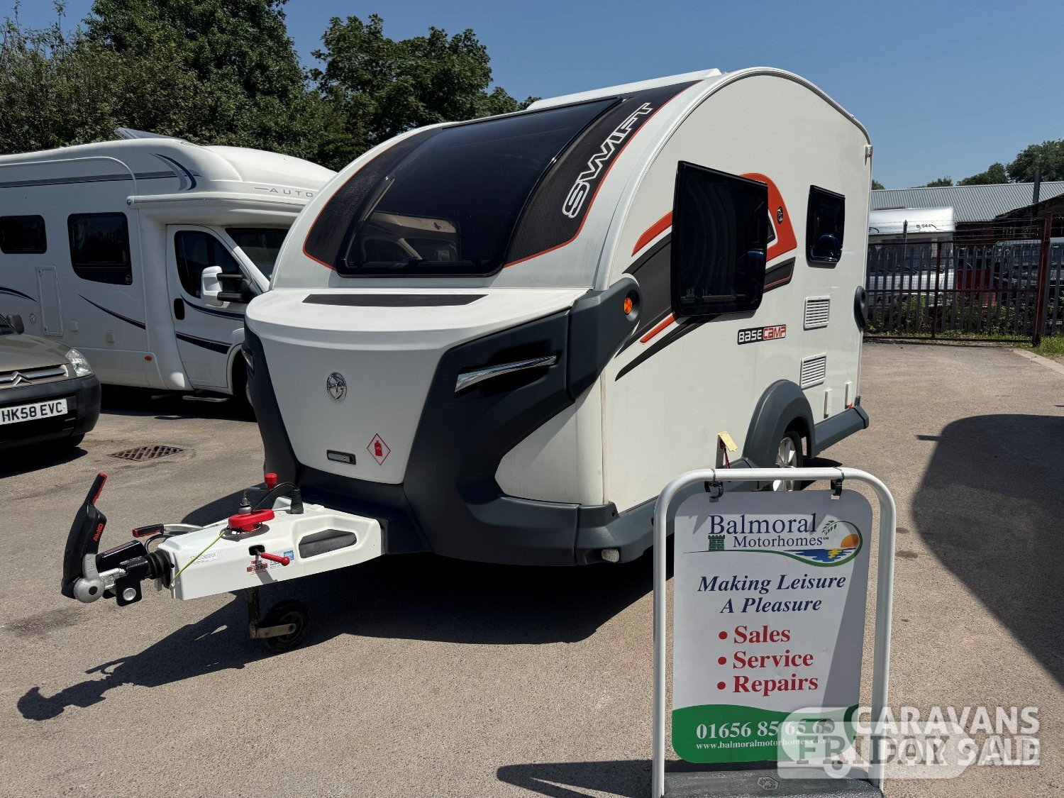 Swift Basecamp Plus 2019 in Pyle