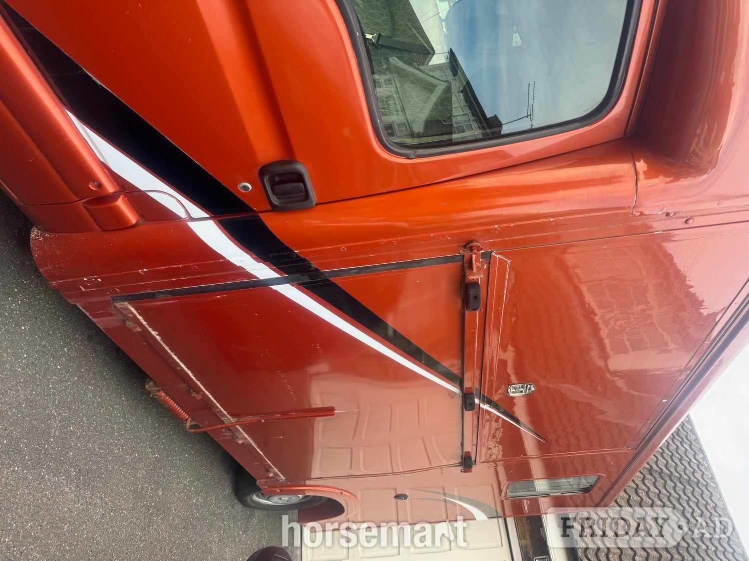 Marlborough  Renault Horsebox in Wyatt's Green