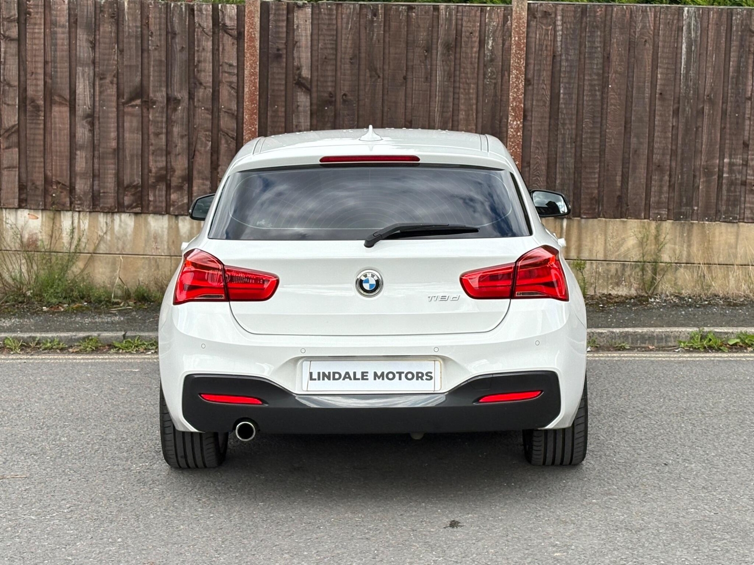[ berth ]BMW 1 Series