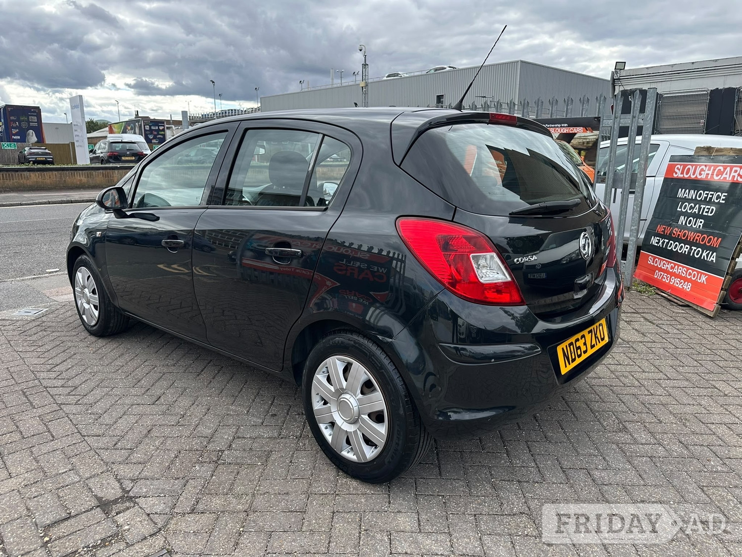 [ berth ]Vauxhall Corsa
