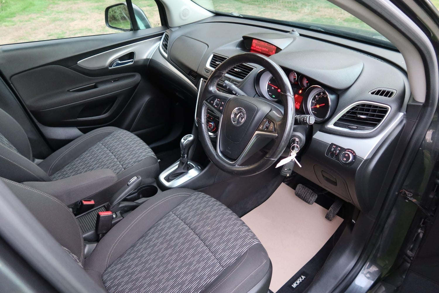 [ berth ]Vauxhall Mokka
