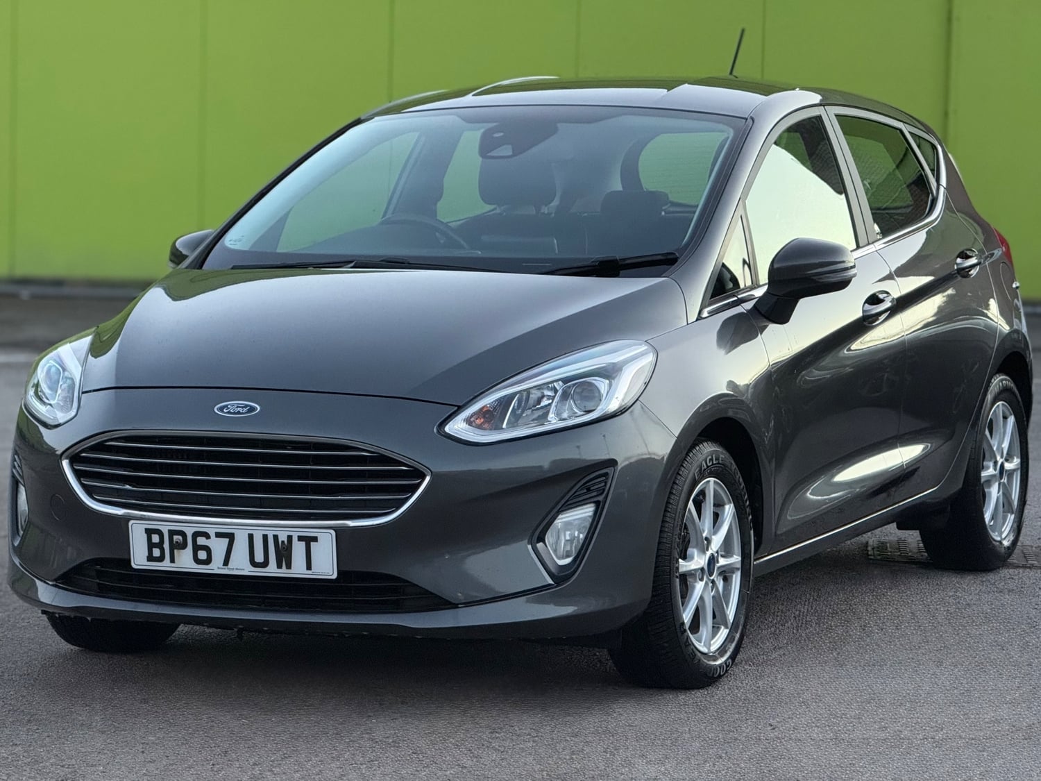 [ berth ]Ford Fiesta
