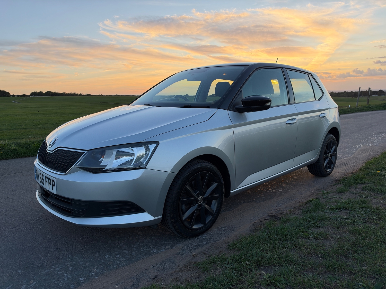 Skoda Fabia 2015 - Cars in Epsom