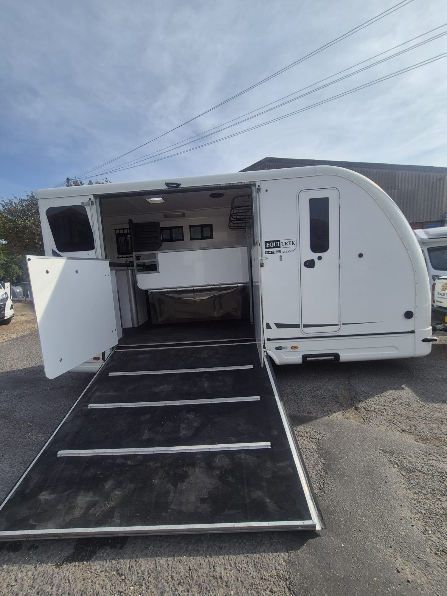 Equi-Trek Star-Treka Excel  Horse Trailer - Trailers & Horseboxes in Bury St. Edmunds