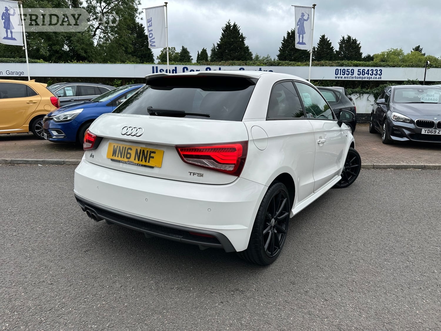 [ berth ]Audi A1