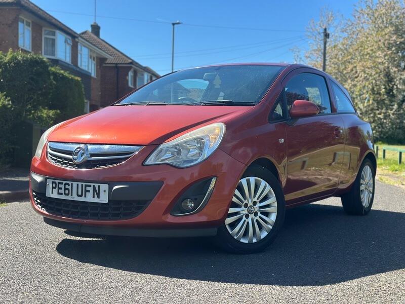 Vauxhall Corsa 2011 - Cars in Luton
