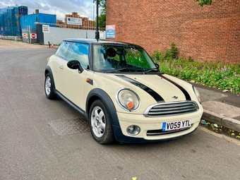 Mini Hatch 2009