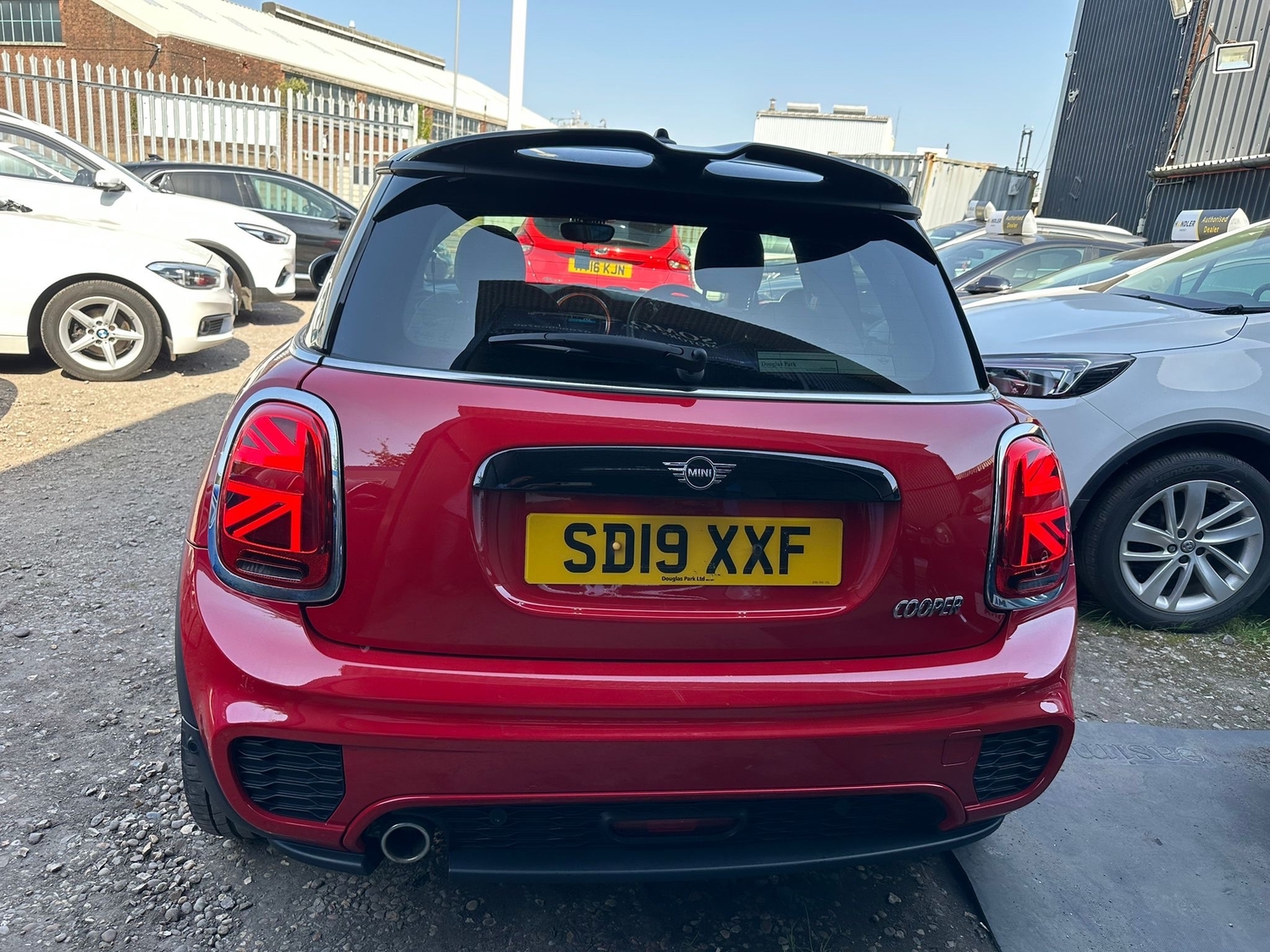 Mini Hatch 2019 - Cars