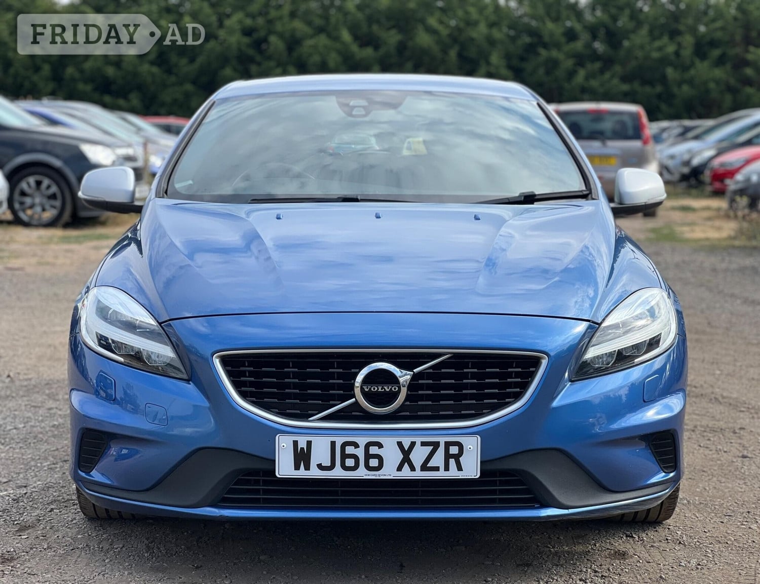 [ berth ]Volvo V40