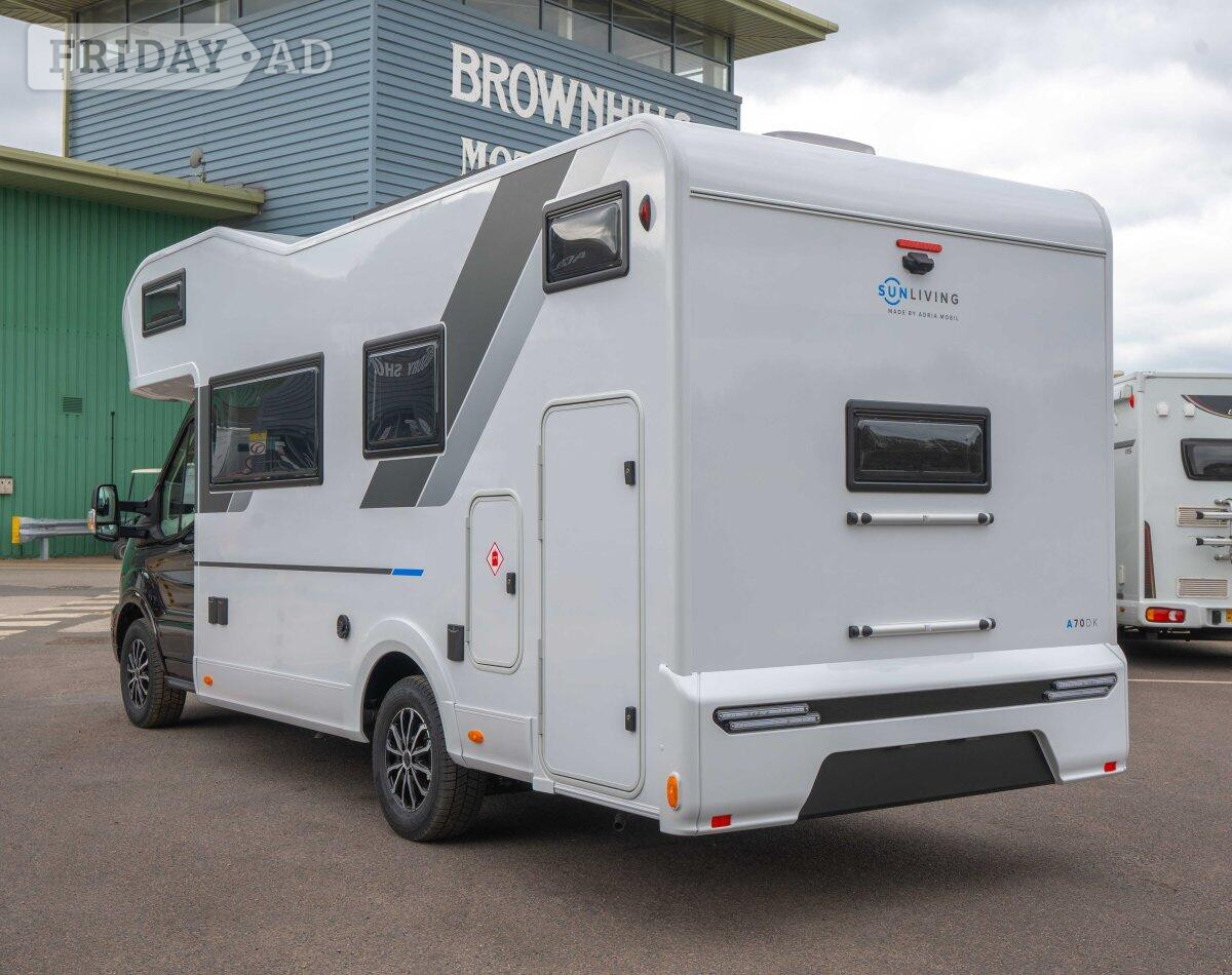 [6 berth ]Sun Living A Series A 70DK