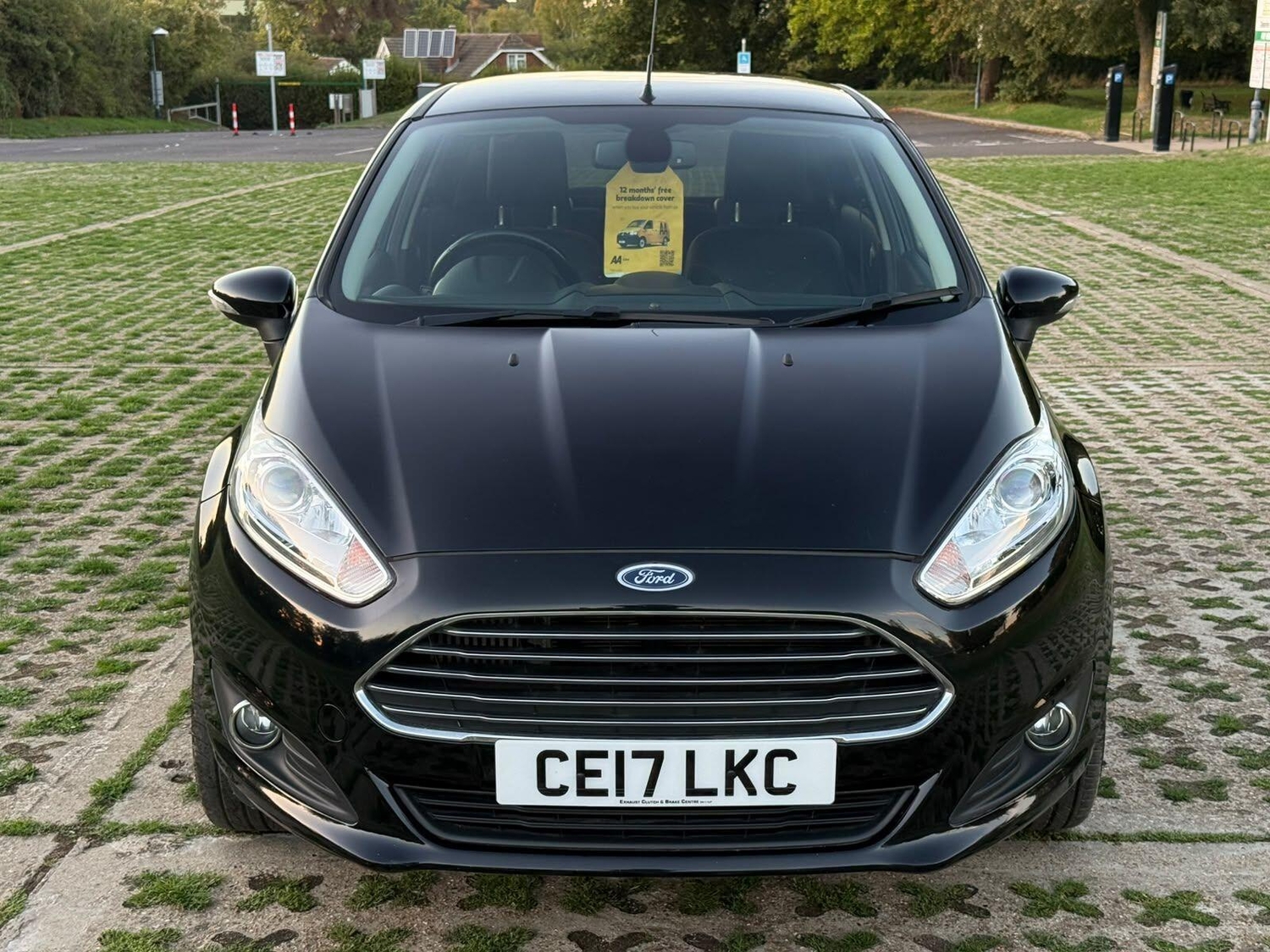 [ berth ]Ford Fiesta