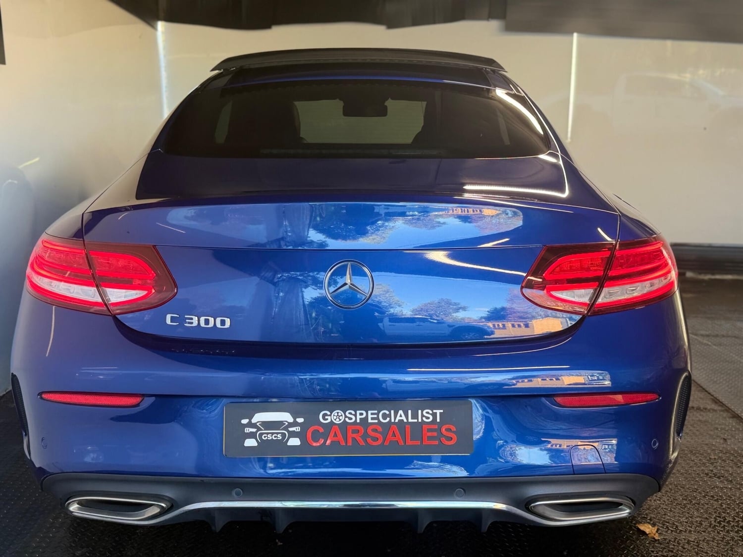 [ berth ]Mercedes-Benz C Class
