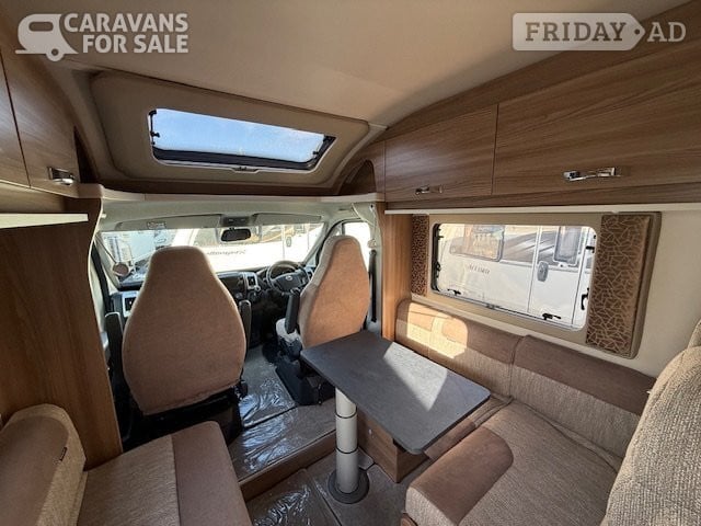 Swift Champagne 674 2021 for sale - Motorhomes & Caravans in Royston