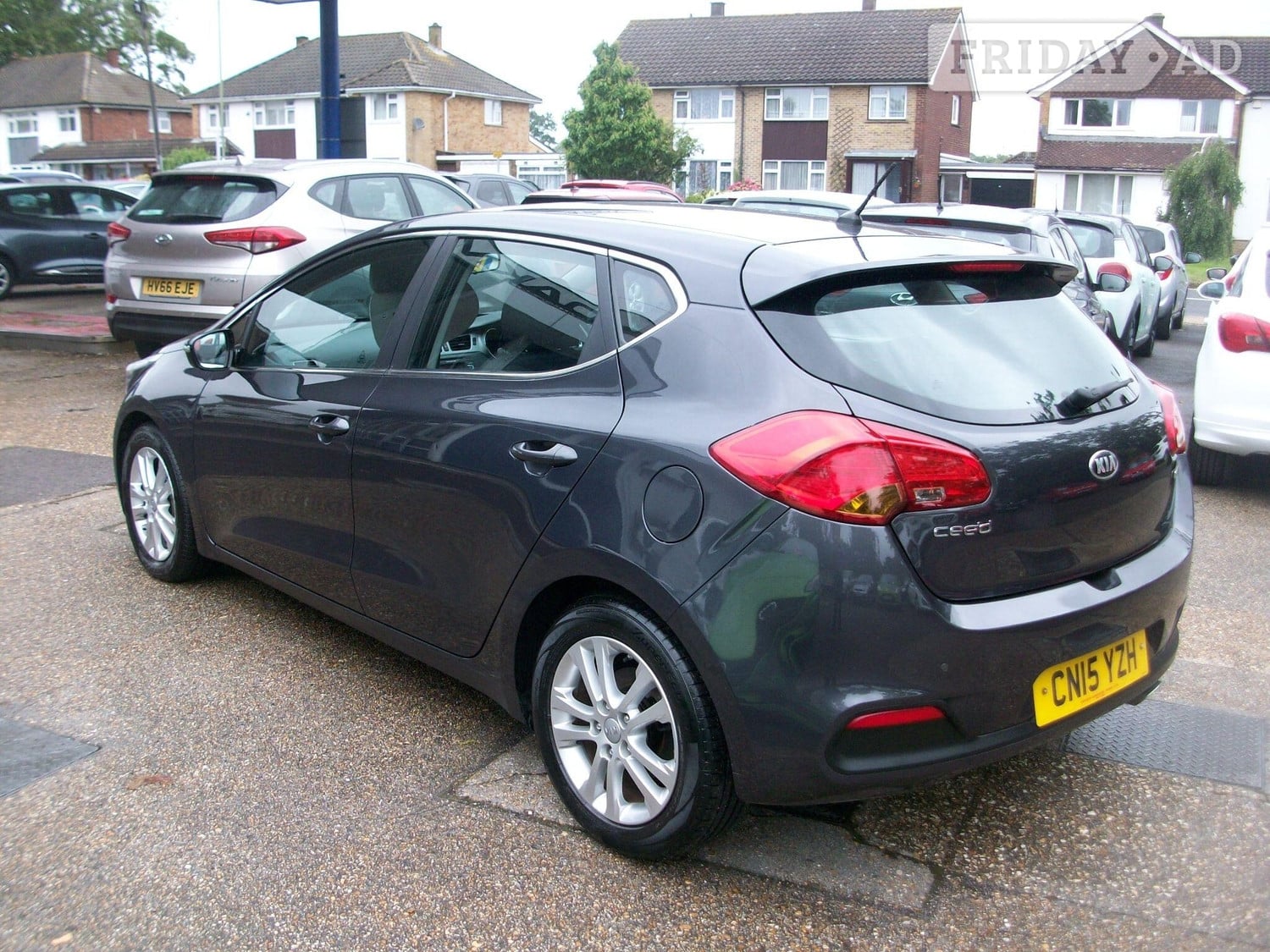 [ berth ]Kia Ceed