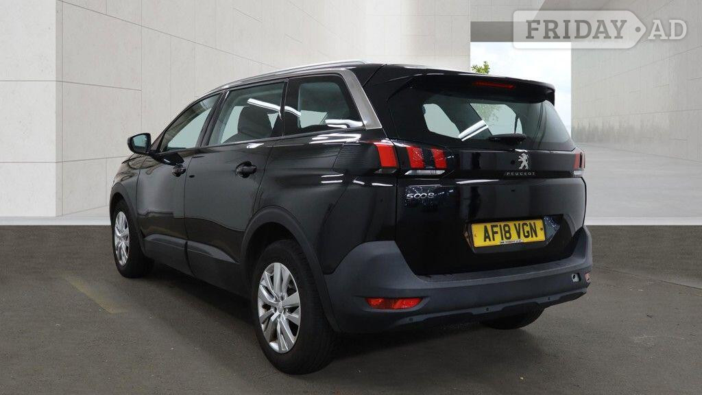[ berth ]Peugeot 5008