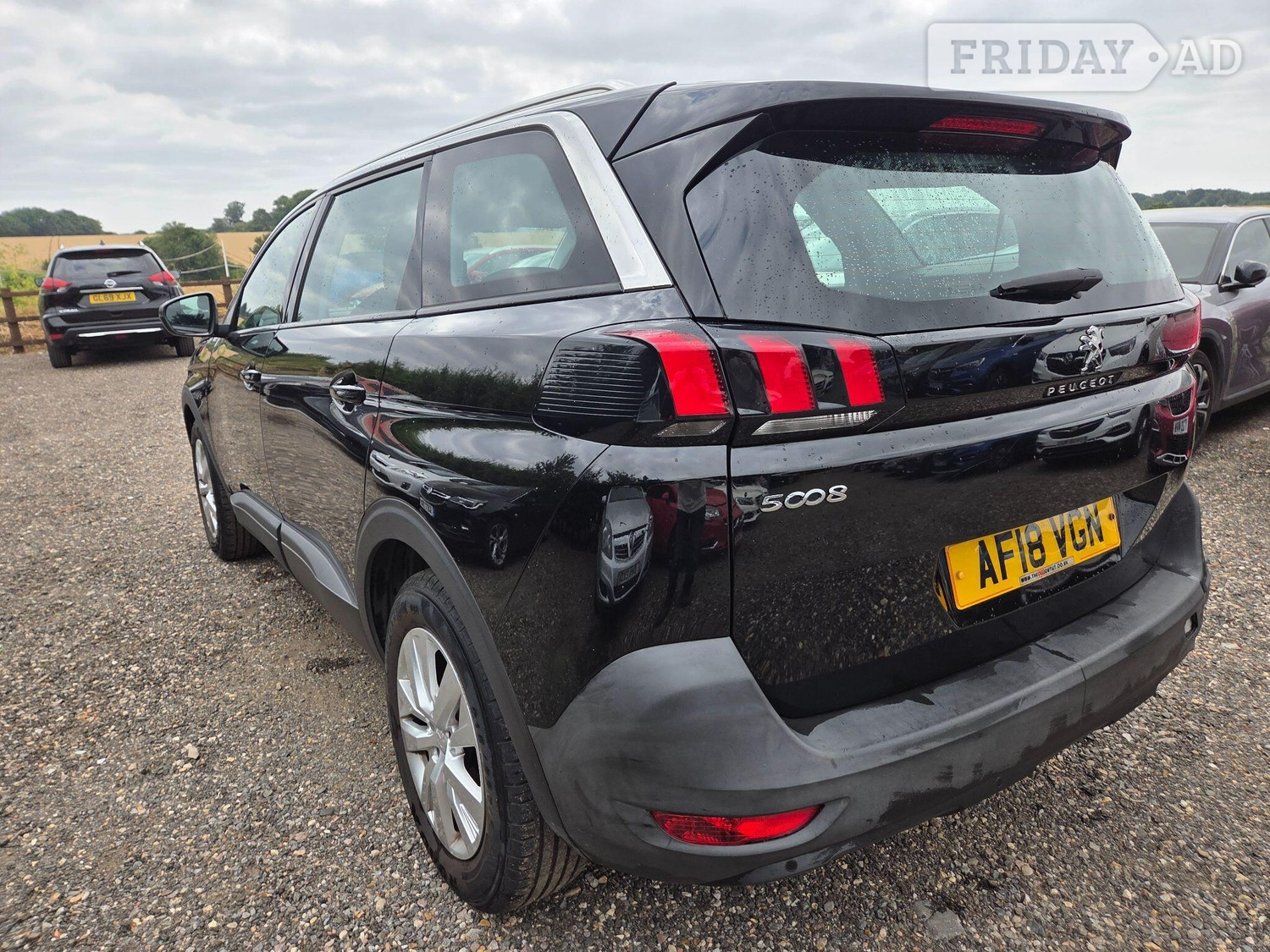 [ berth ]Peugeot 5008