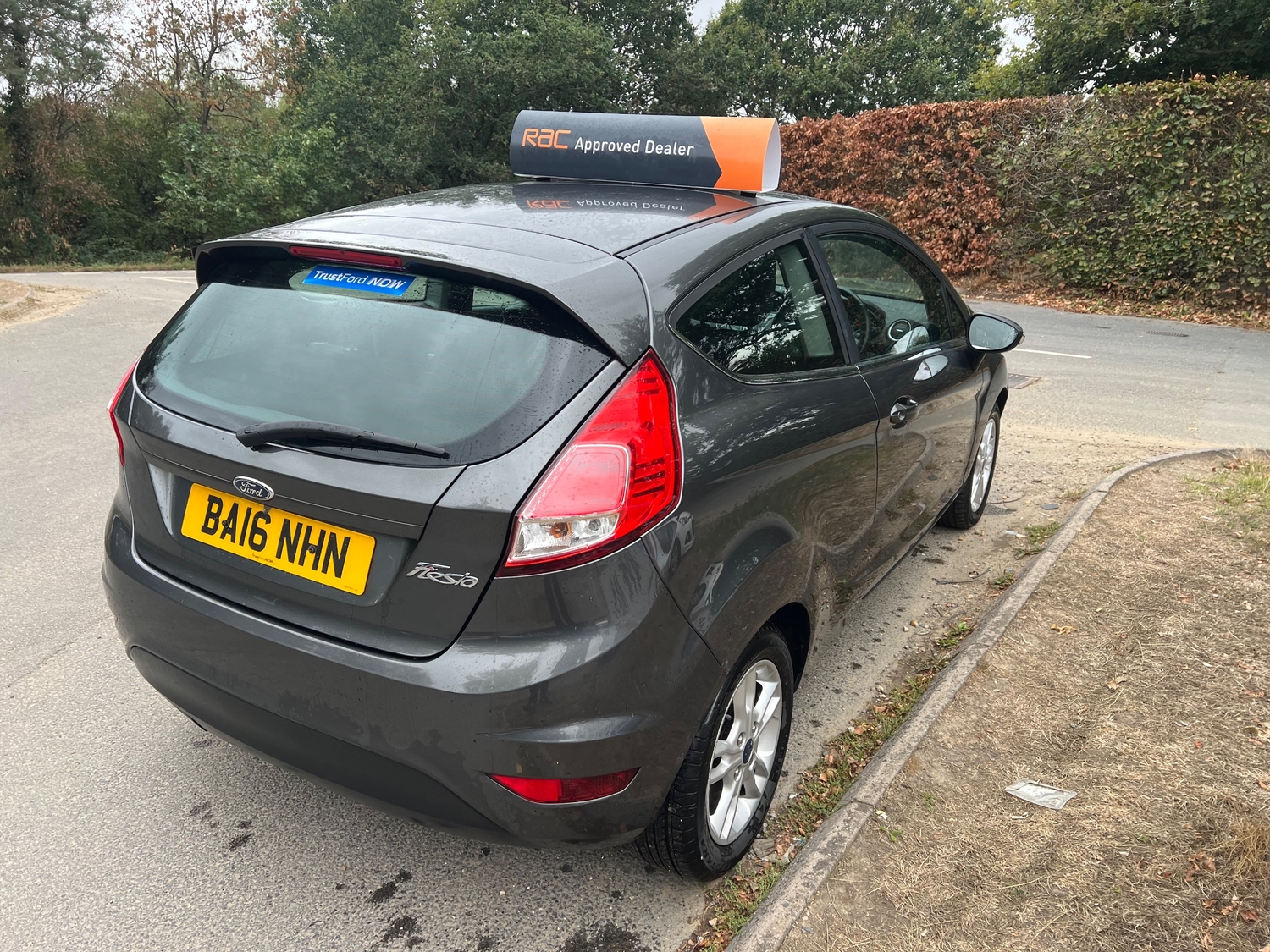 Ford Fiesta 2016 - Cars