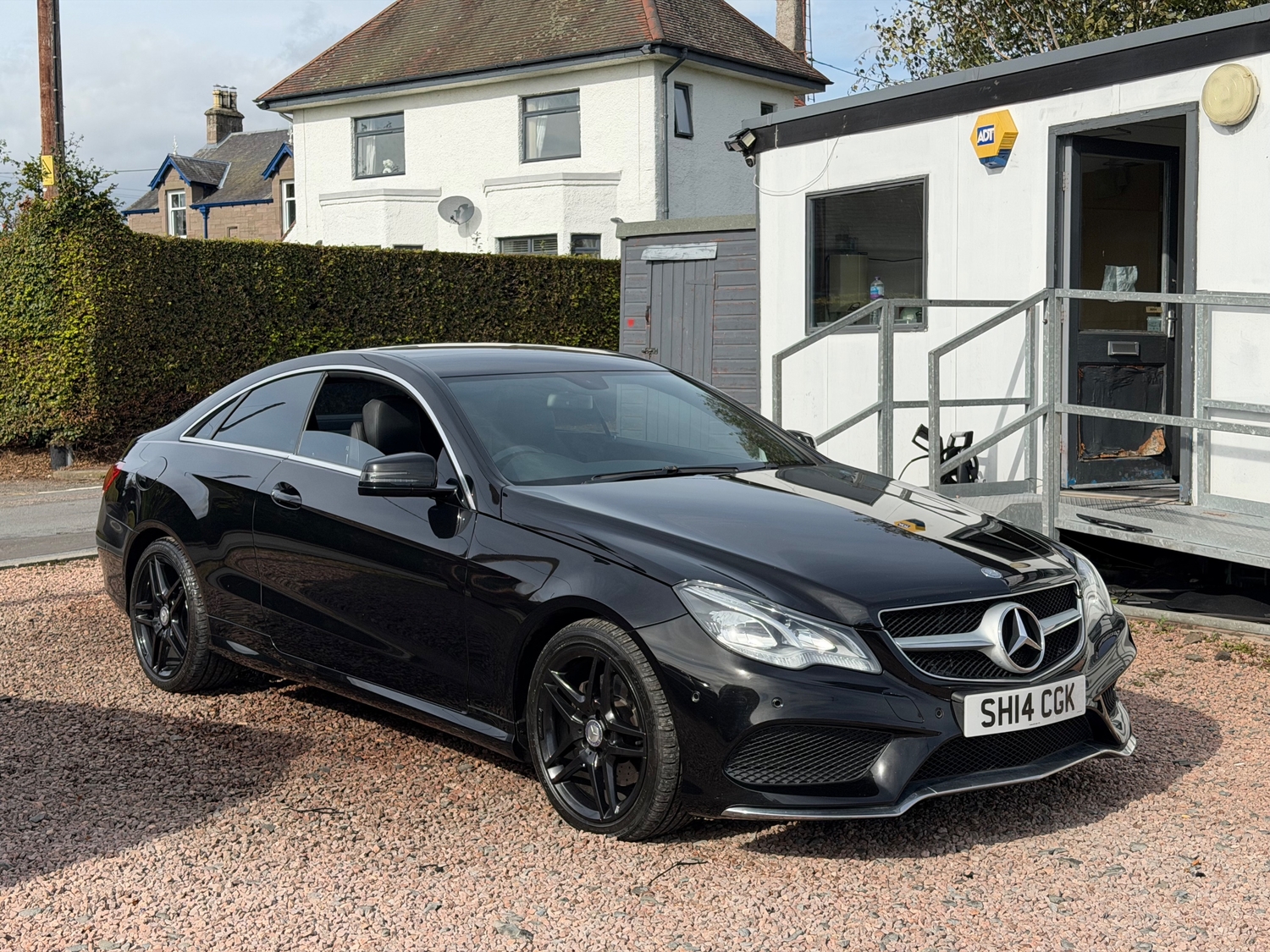 [ berth ]Mercedes-Benz E Class