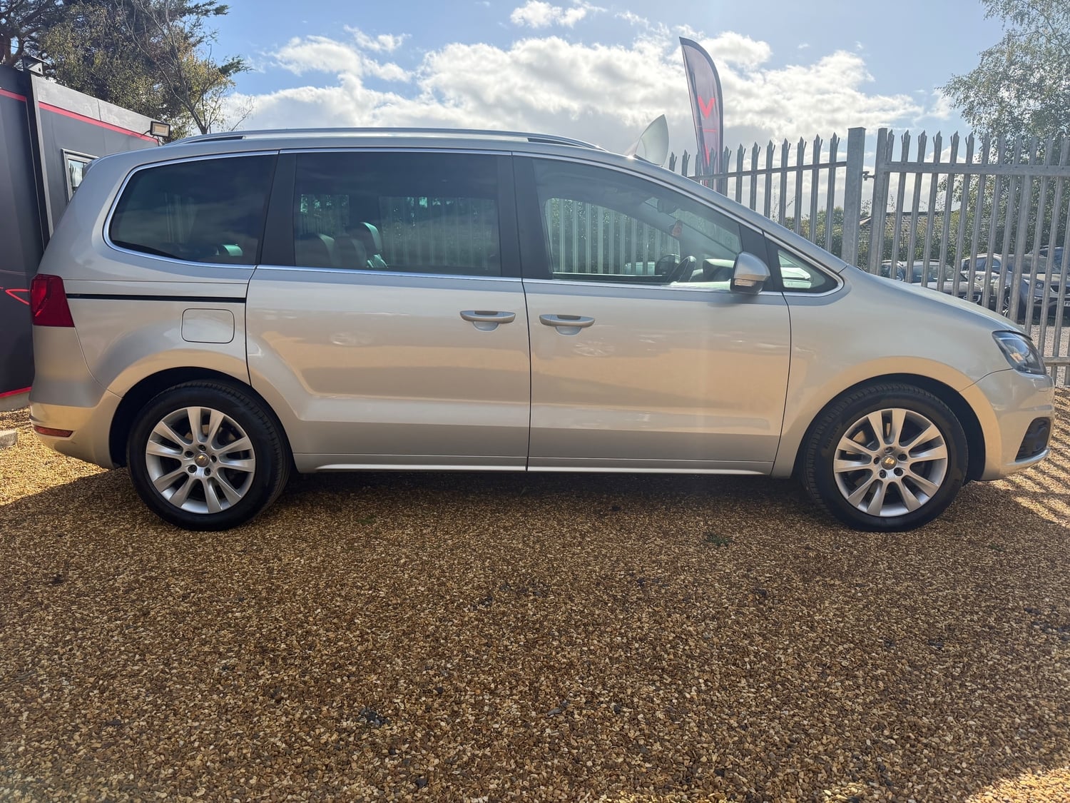 [ berth ]SEAT Alhambra
