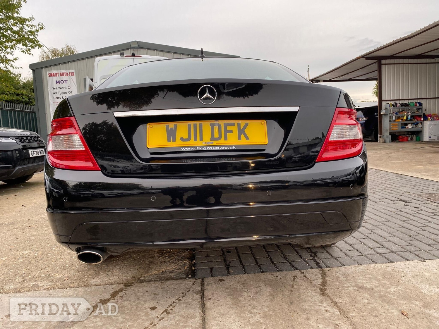 [ berth ]Mercedes-Benz C Class