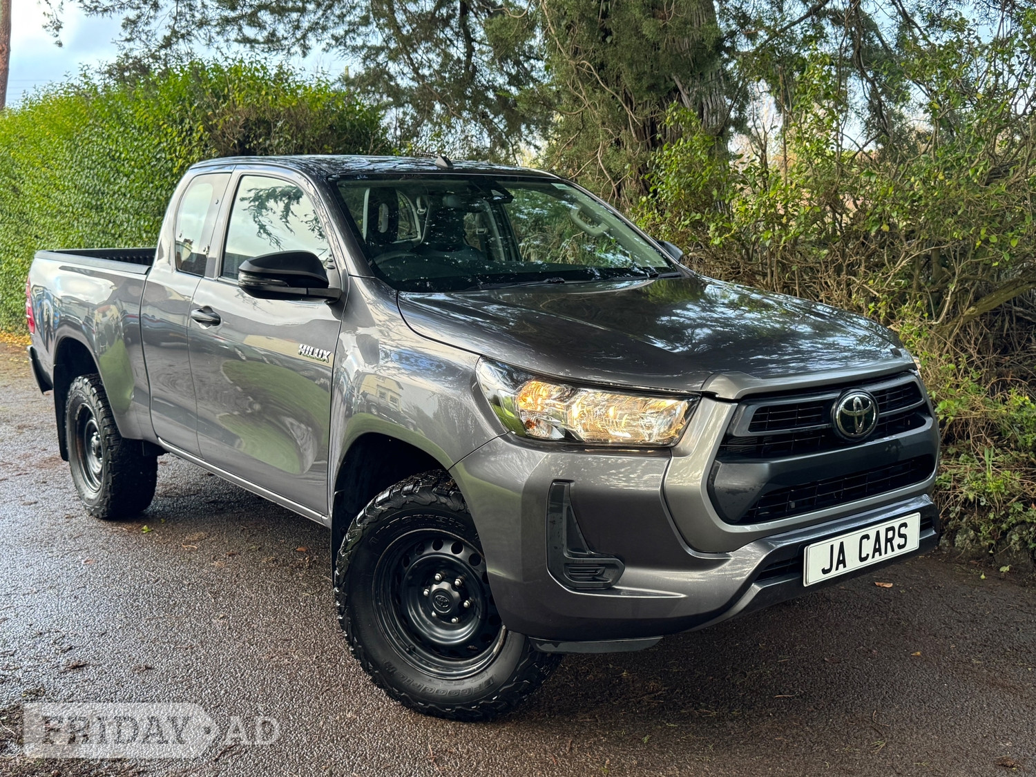 Toyota Hilux 2021 in Exeter