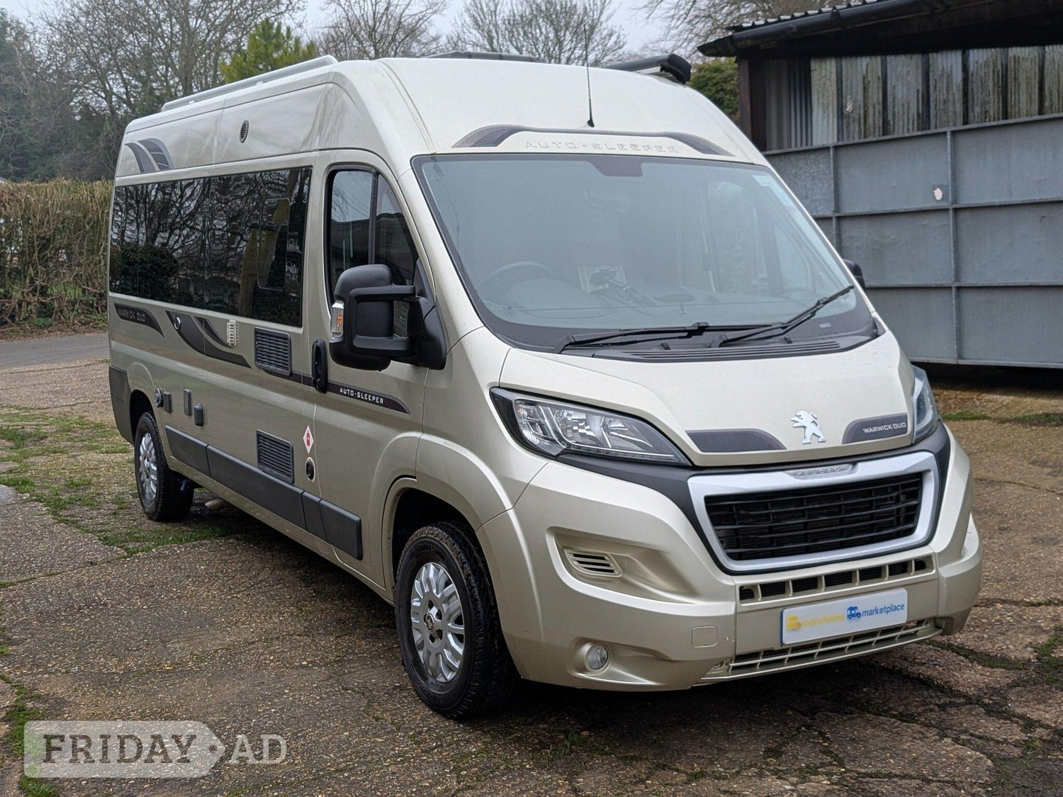 [2 berth ]Auto-Sleepers Warwick Duo