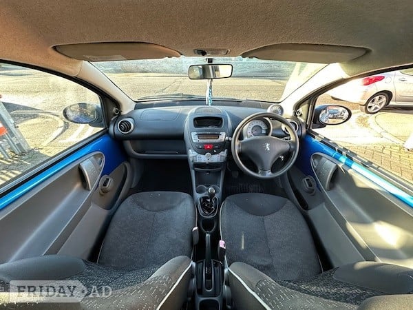 Peugeot 107 2010 - Cars