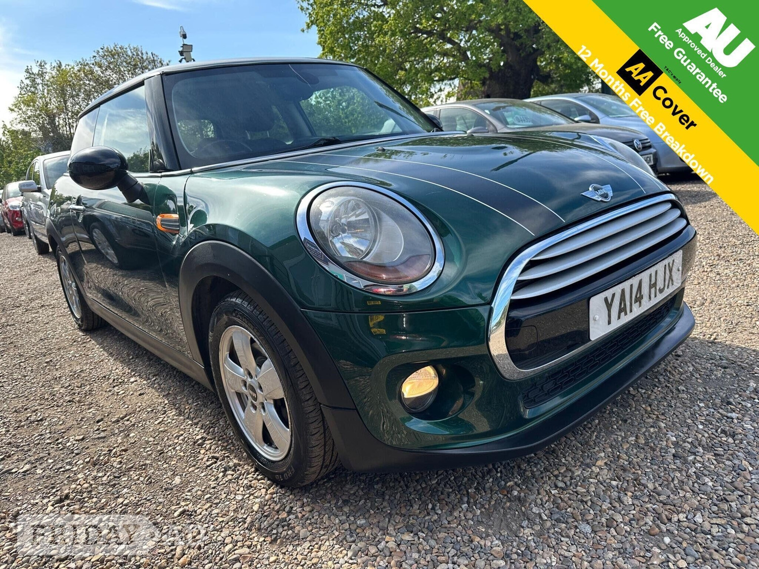 Mini Hatch 2014 in Sunbury-On-Thames