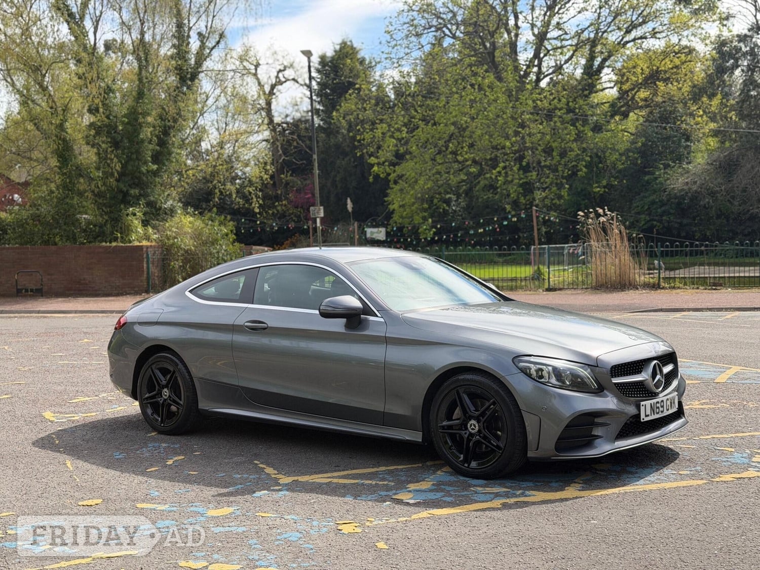 Mercedes-Benz C Class 2019 in Uxbridge