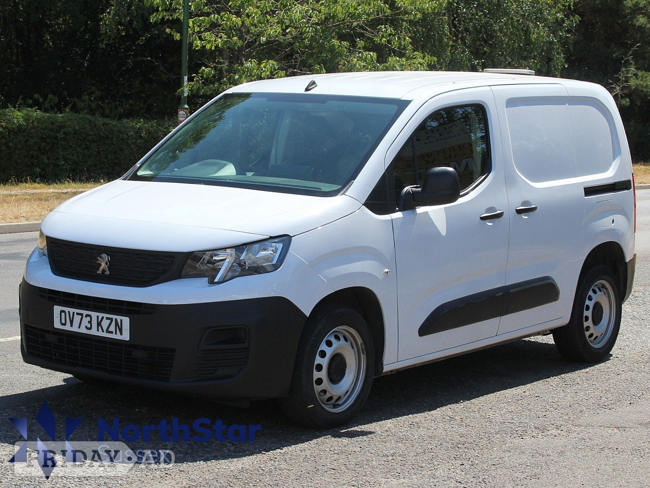 Peugeot Partner 2023 in Hassocks