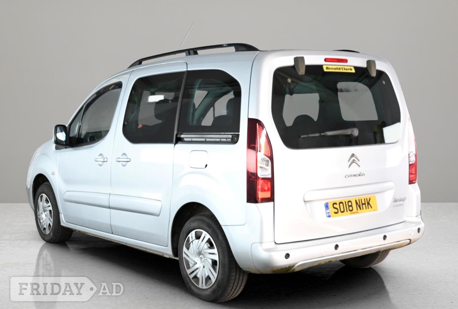 [ berth ]Citroen Berlingo