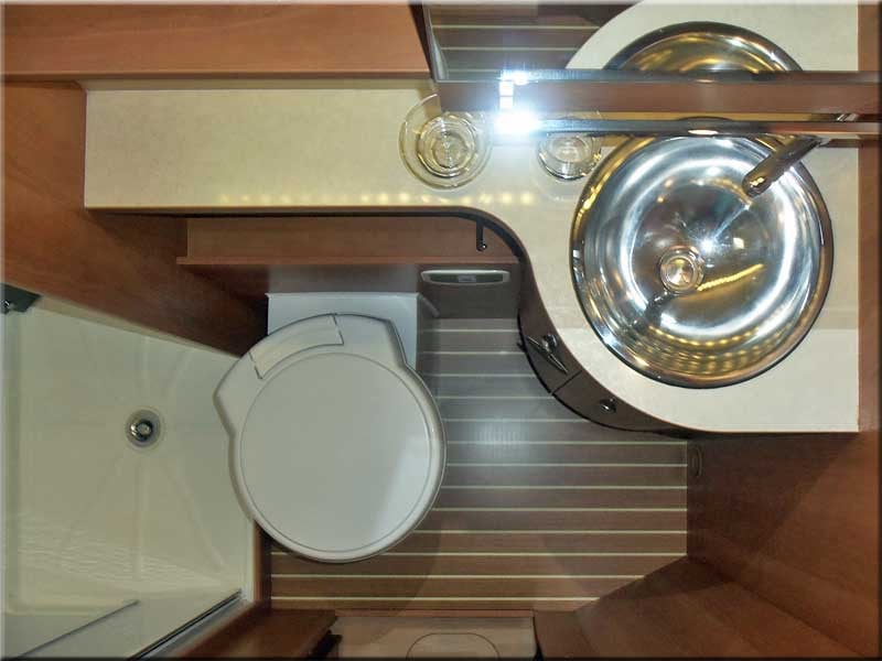 Rapido Le Randonneur 9048 DF 2014 - Motorhomes & Caravans in Huntingdon