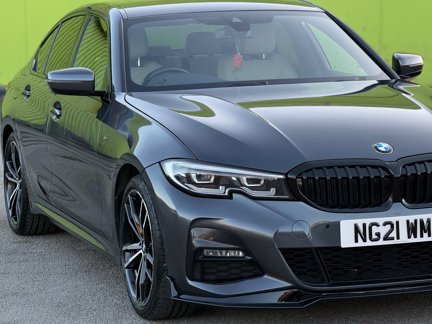 [ berth ]BMW 3 Series