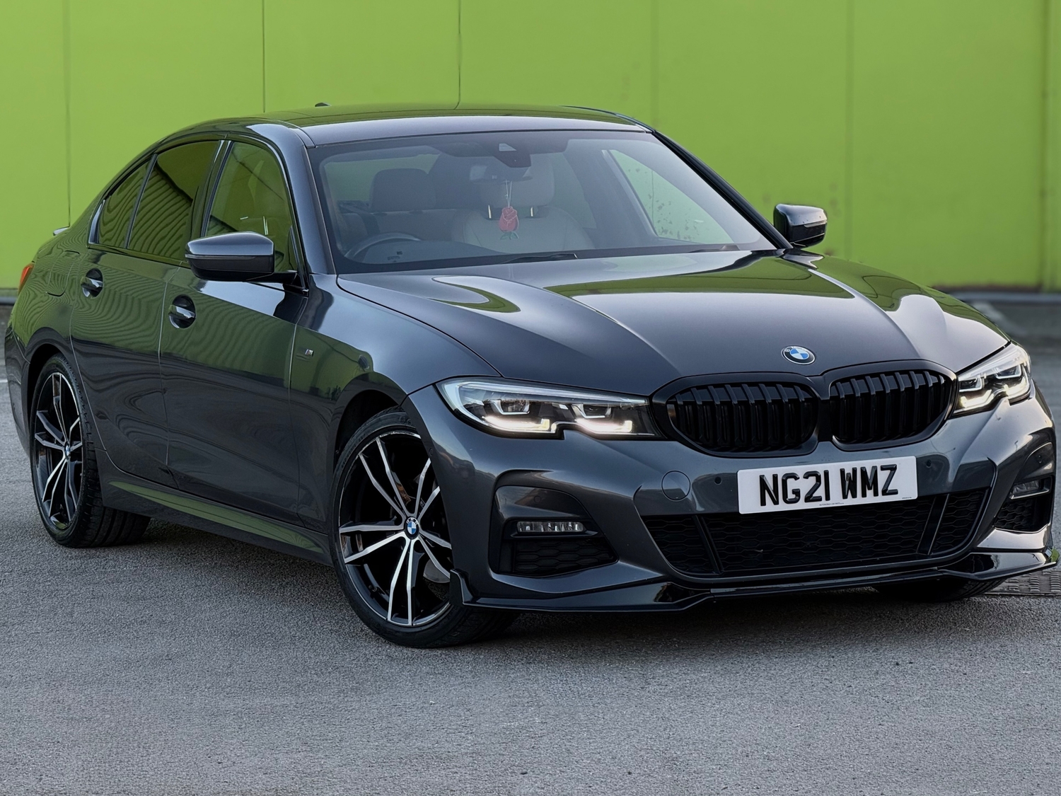 BMW 3 Series 2021 - Cars in Leeds