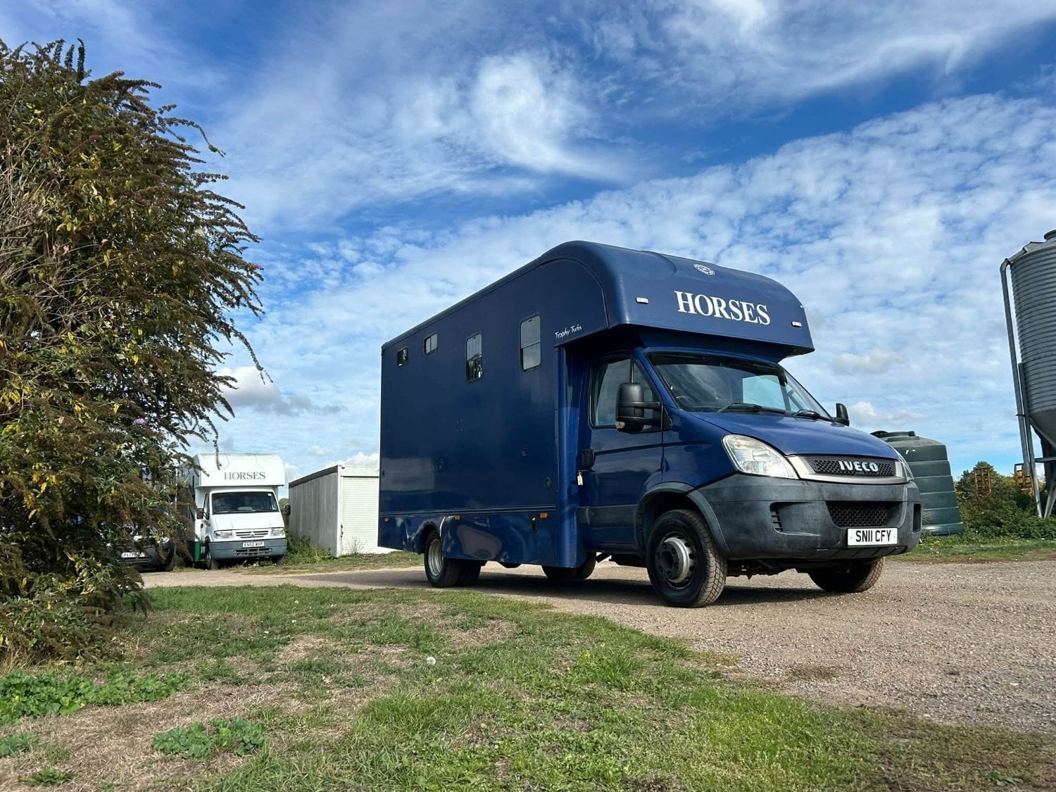 Peper Harow Trophy Twin LWB Godalming