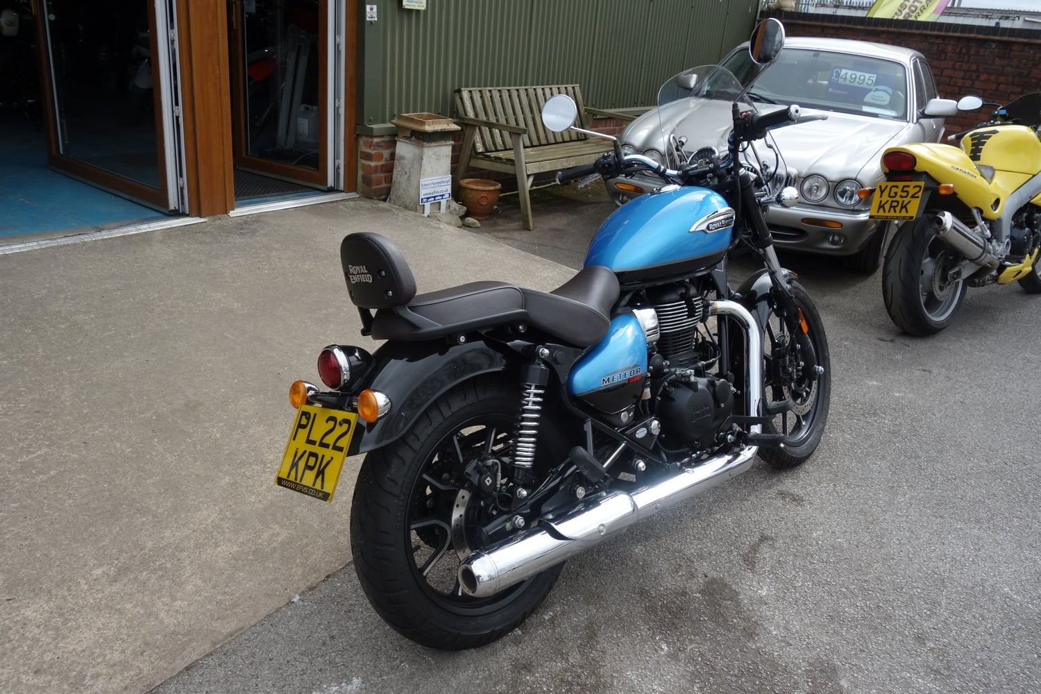 [ berth ]Royal Enfield Meteor