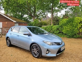 Toyota Auris 2014