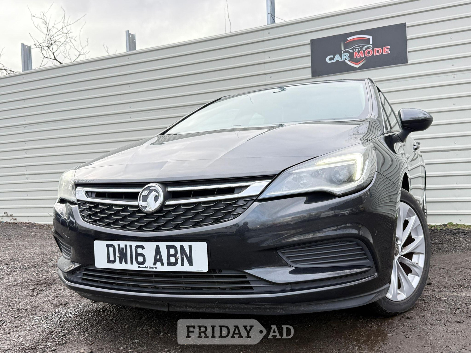 [ berth ]Vauxhall Astra