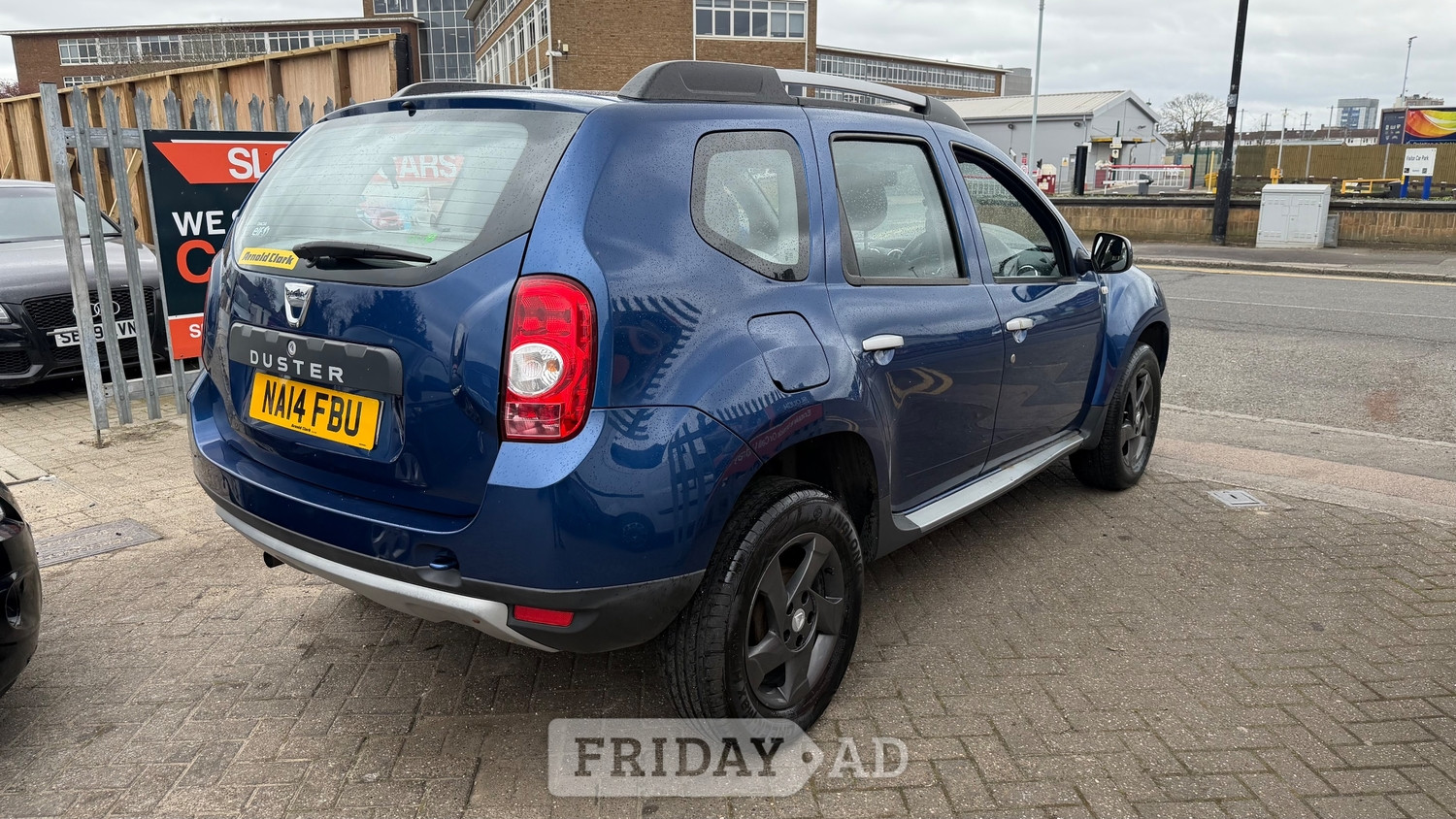 Dacia Duster 2014 - Cars in Slough