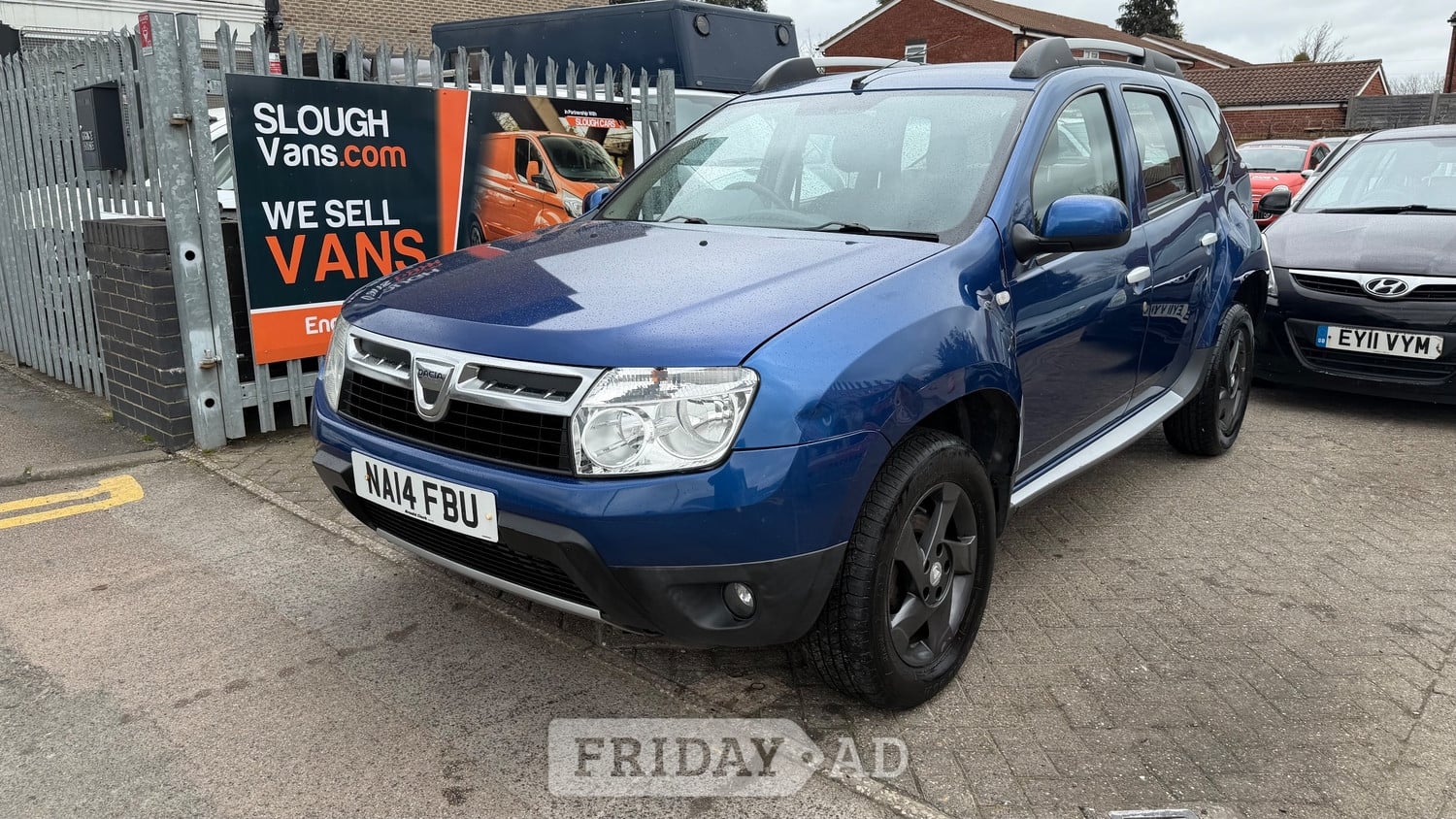 Dacia Duster Slough