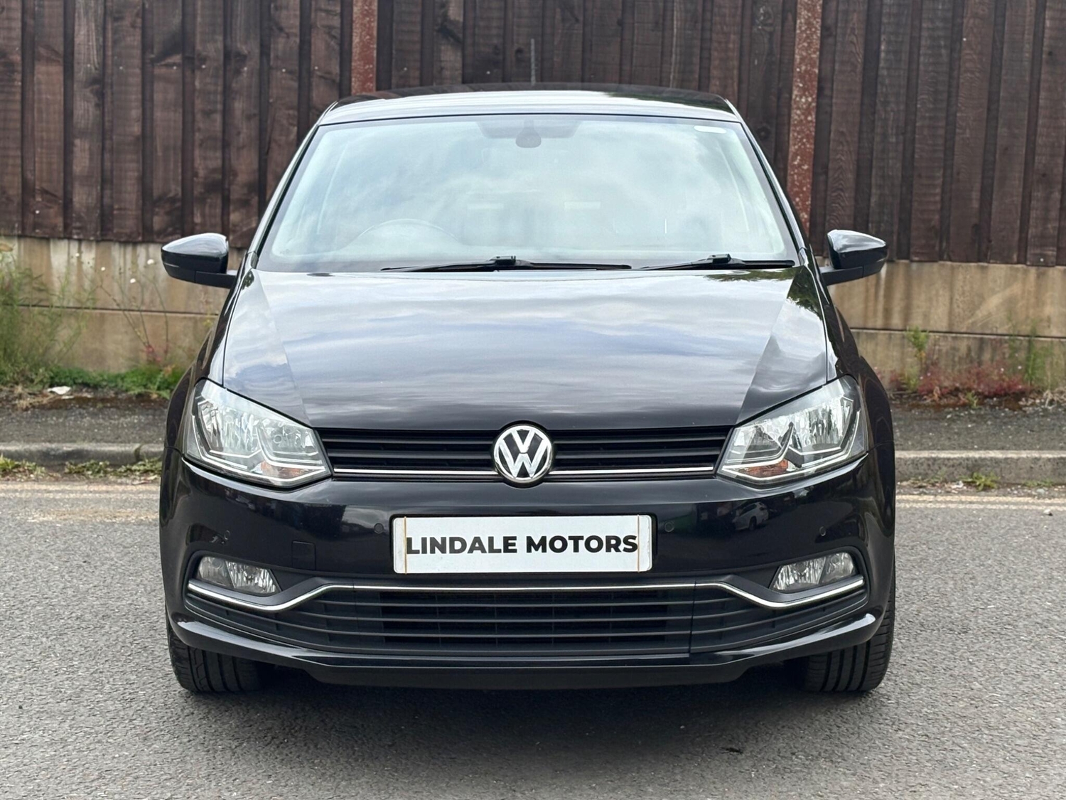 Volkswagen Polo Oldham
