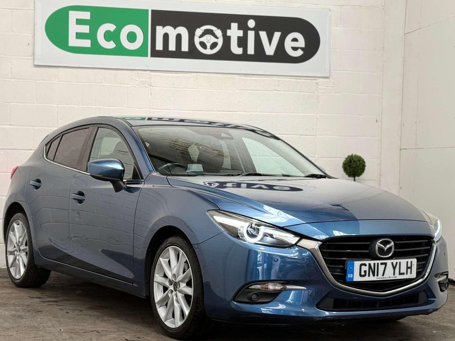 [ berth ]Mazda 3