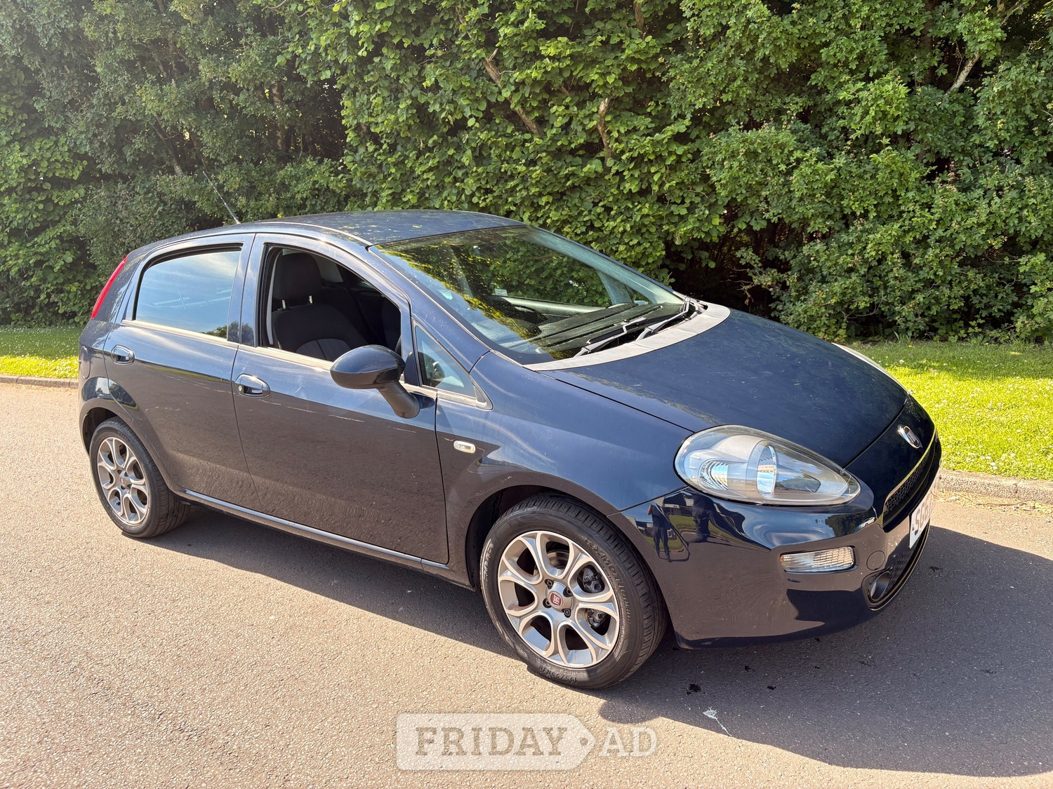 Fiat Punto 2017 - Cars
