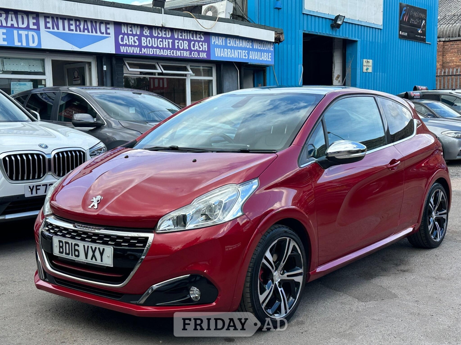 [ berth ]Peugeot 208