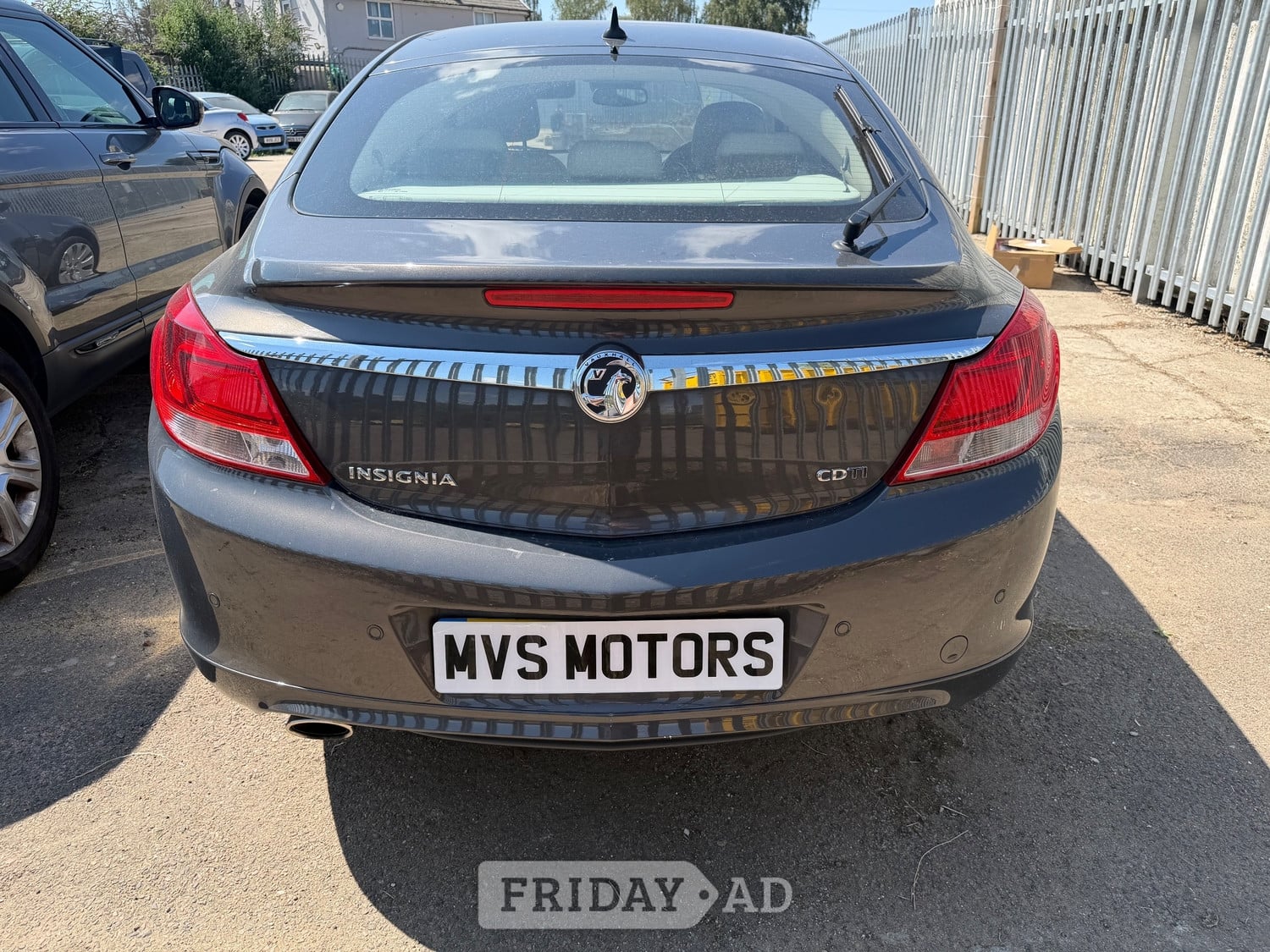 Vauxhall Insignia 2012 - Cars