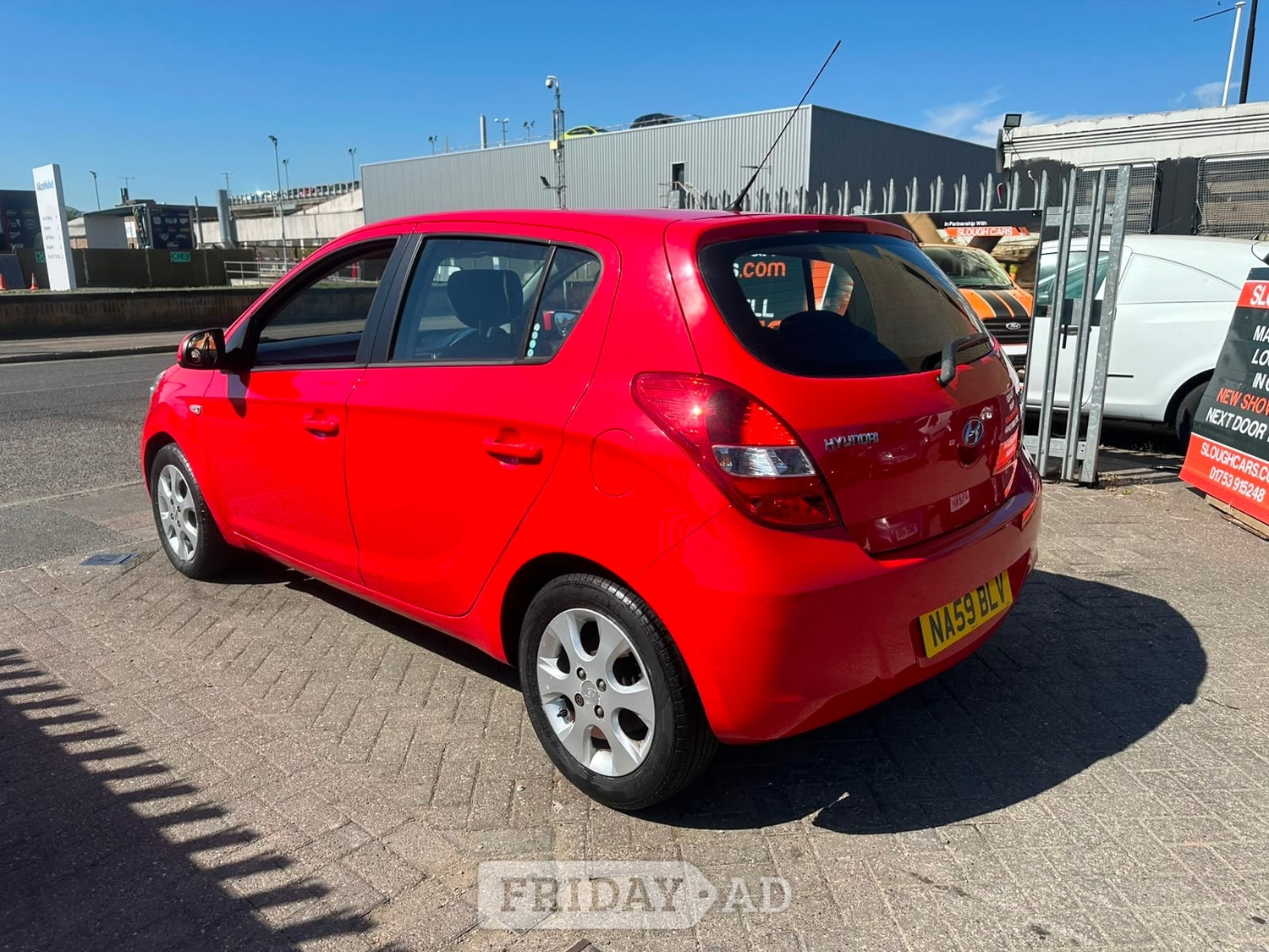 [ berth ]Hyundai i20